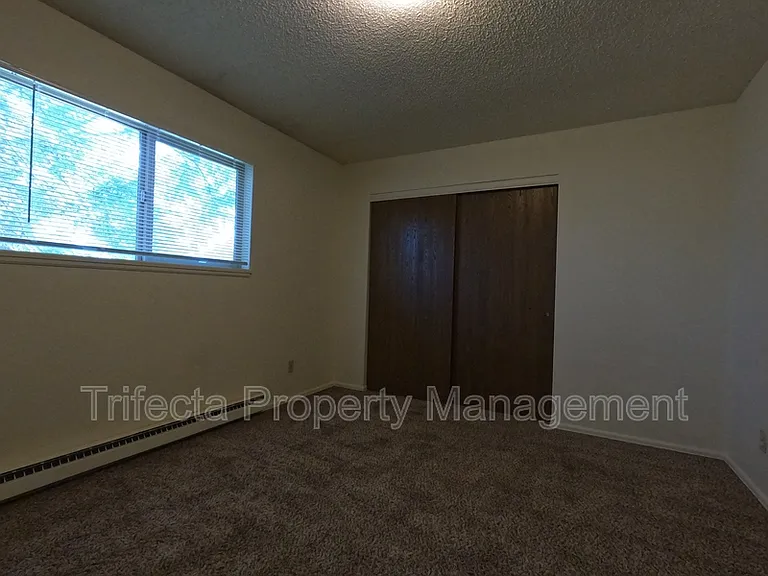 1644 E Pitkin St #D — Photo 12
