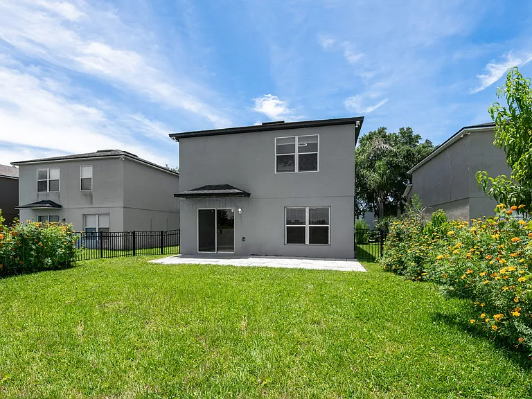 1752 Portcastle Cir — Photo 60