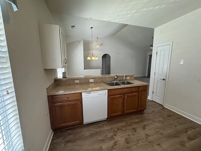 50 Turning Stone Blvd — Photo 6