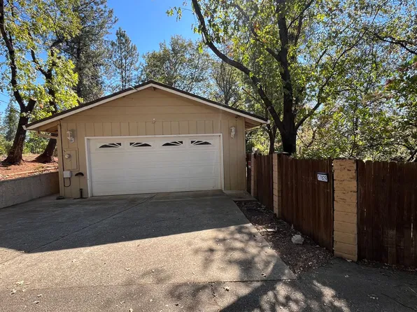 17829 Ranchera Rd, Shasta Lake, CA 96019