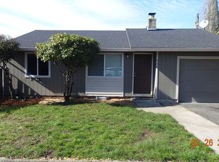 940 NE 21st Ave, Hillsboro, OR 97124
