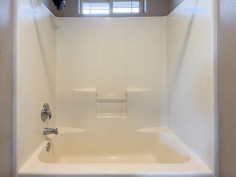 898 NE Hidden Valley Dr #1 — Photo 15