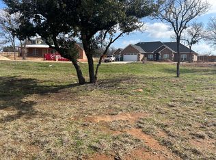 1511 Northcliff Ct, Graham, TX 76450