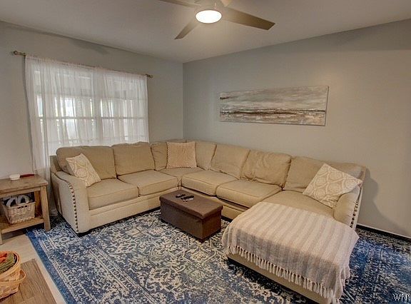 5th image of 32 Tamarack St