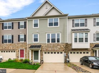 204 Marina View Ct, Baltimore, MD 21221
