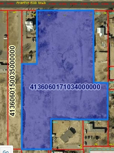 2nd image of 402 E Country Club Rd