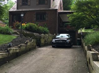 250 Cascade Rd, Pittsburgh, PA 15221