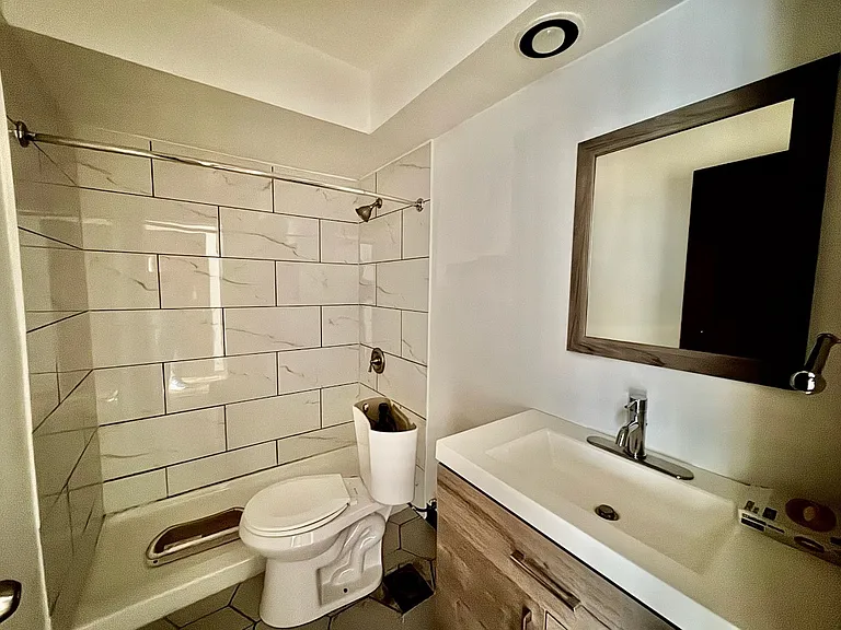 10925 S Keating Ave #1N — Photo 11