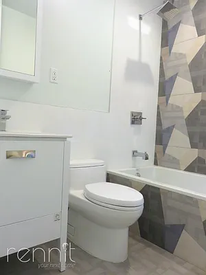 Rented by Rennit Inc. | media 100