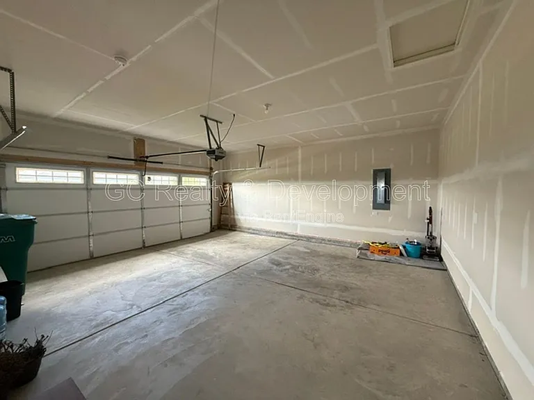 14729 S Greenbriar Dr — Photo 5
