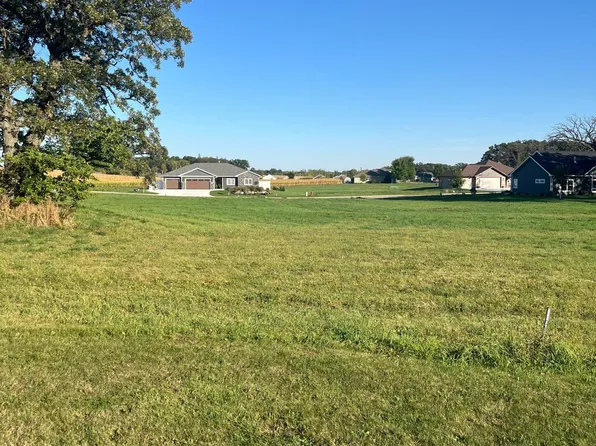 2829 Timber Ridge Dr NE, Owatonna, MN 55060