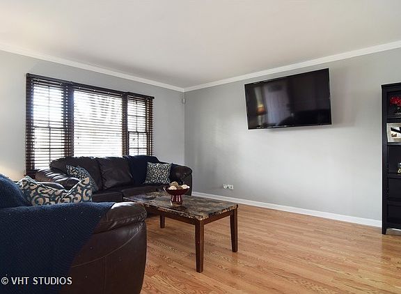 2nd image of 1431 Maplewood Ave