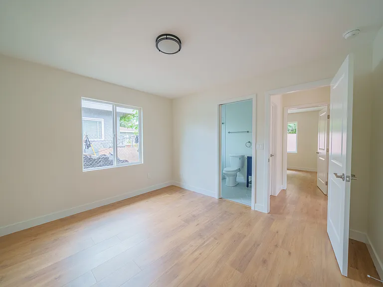 8048 Jaboneria Rd #8054B — Photo 4