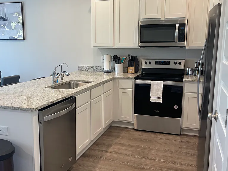 6361 Grove Park Dr — Photo 4