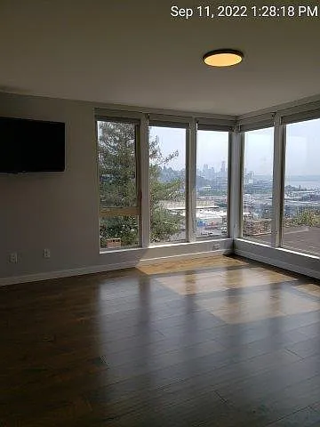2337 W Plymouth St — Photo 9