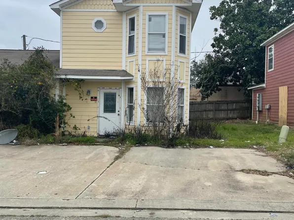5 Grand Lido Ln, Gulfport, MS 39507