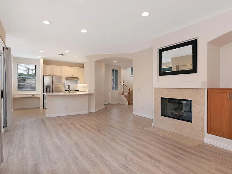 10801 Calle Mar De Mariposa — Photo 4