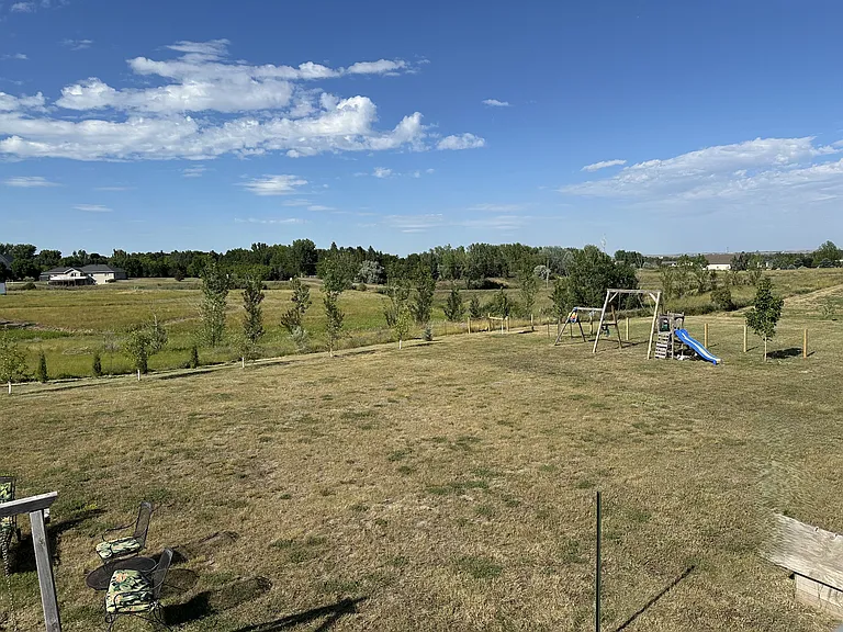 Lake View Dr — Photo 21