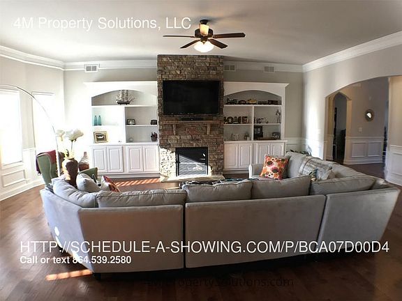 2nd image of 304 Carters Creek Ct
