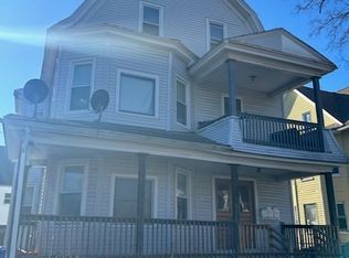 564 Chestnut St, Springfield, MA 01107