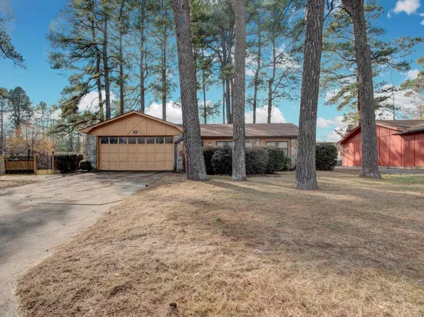 86 Lexington Cir, White Hall, AR 71602