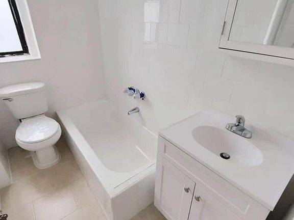 5th image of 803 E 182nd St APT 5E