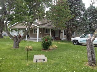 209 S Court St, Benton, IL 62812