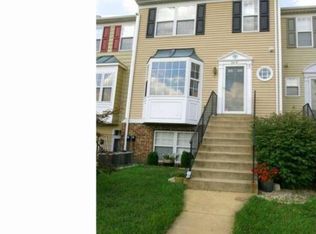 2431 Wentworth Dr, Crofton, MD 21114