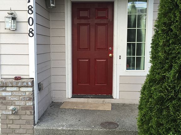 2nd image of 17808 1st Avenue Ct E