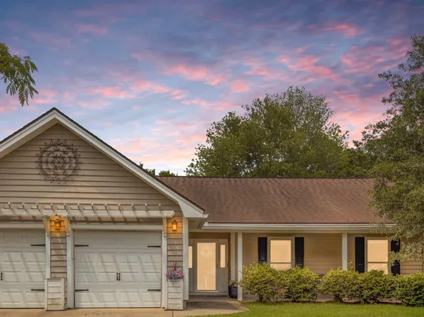 1474 Hidden Bridge Dr, Mount Pleasant, SC 29464