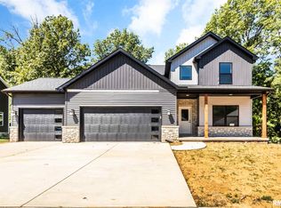 335 Mossy Trl, Morton, IL