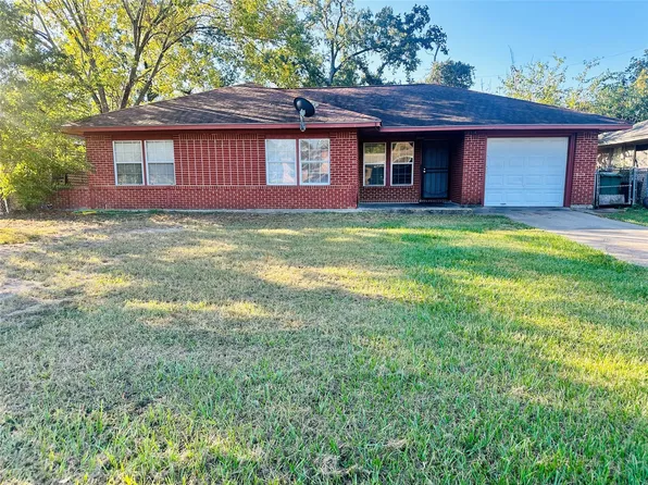 9314 Woodlyn Rd, Houston, TX 77078