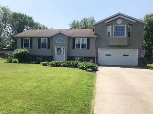 14770 Cedarwood Ct, Middlefield, OH 44062