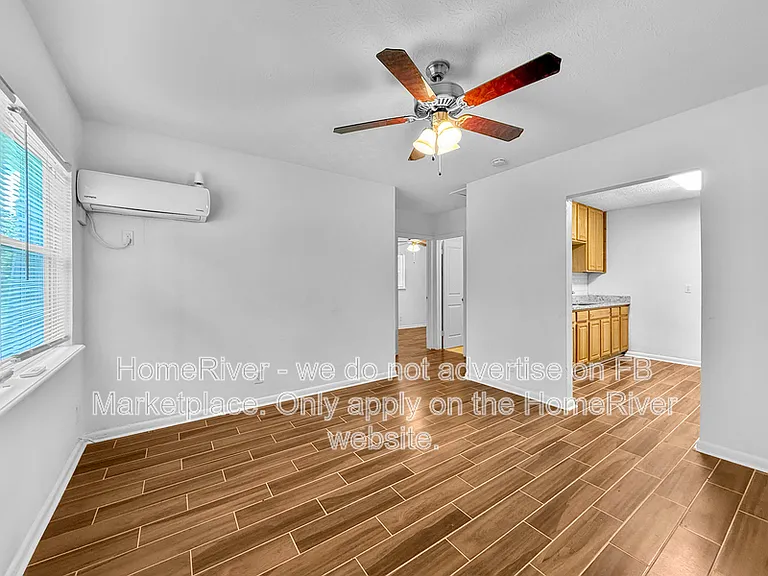 5745 Antoinette Ln — Photo 3