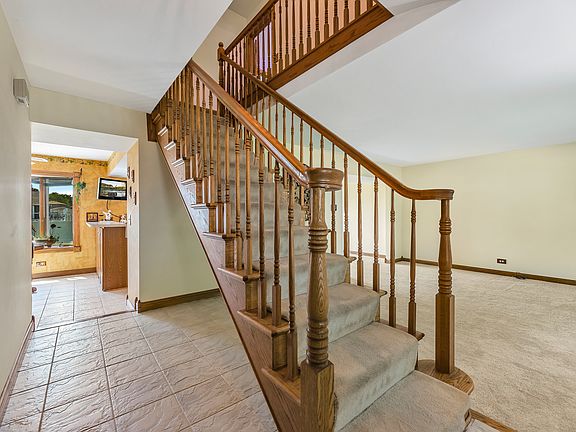 5th image of 865 Longford Dr