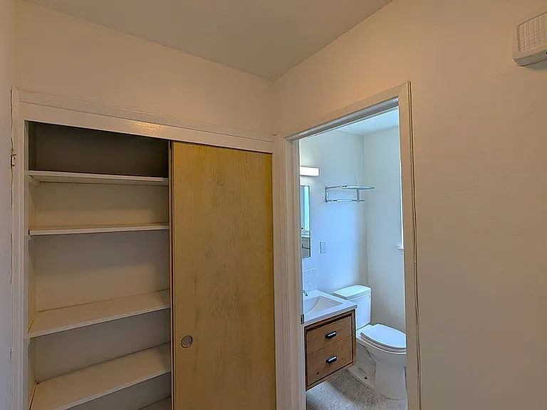 1735 Carleton St #D — Photo 7