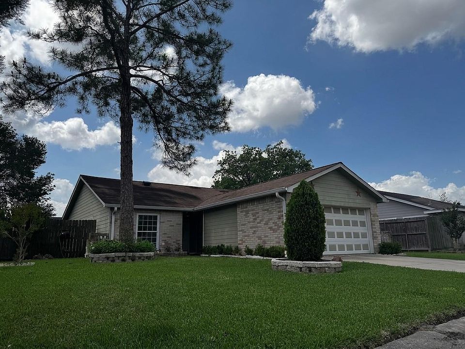 1st image of 10119 Towne Mist Dr