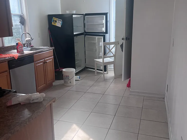 65 Clifton Pl #2 — Photo 15