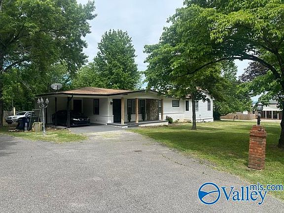 4th image of 1531 Jordan Rd