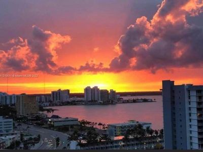 7601 E Treasure Dr APT 703, North Bay Village, FL, 33141