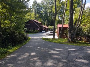 5801 Hickory Nut Gap Rd, Banner Elk, NC 28604