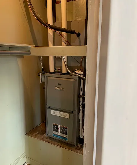 2154 Ridge Ave #2 — Photo 8