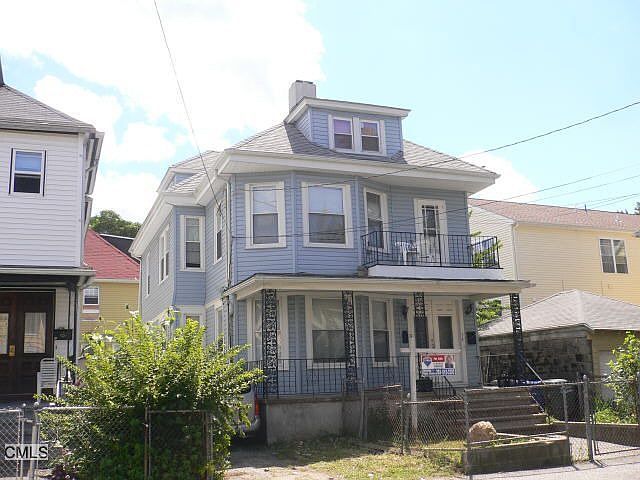 2nd image of 34-36 Washington Ter