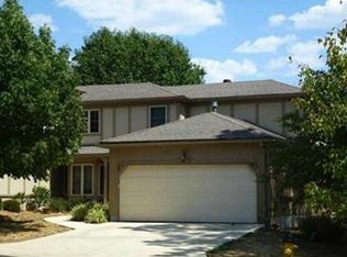 9687 Reeder St, Overland Park, KS 66214