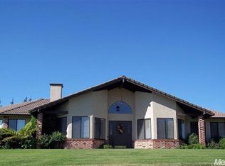 8818 Rodden Rd, Oakdale, CA 95361