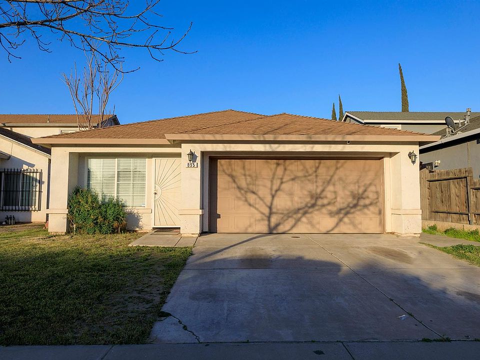 2nd image of 895 Jessica St