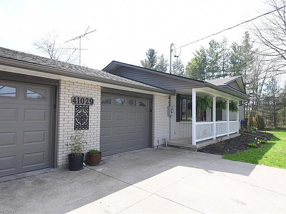 3rd image of 41029 Forks Rd