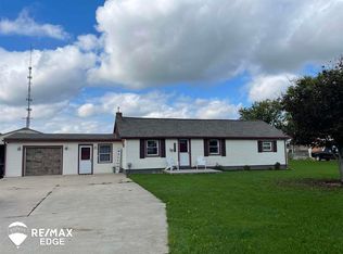 3350 S Vassar Rd, Burton, MI 48519