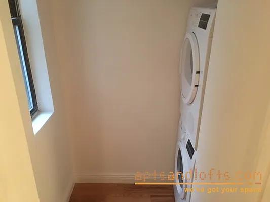 Rented by aptsandlofts.com | media 17