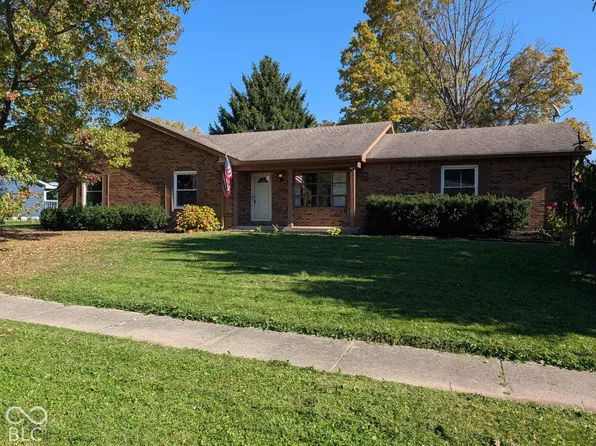 7811 Taunton Rd, Indianapolis, IN 46260